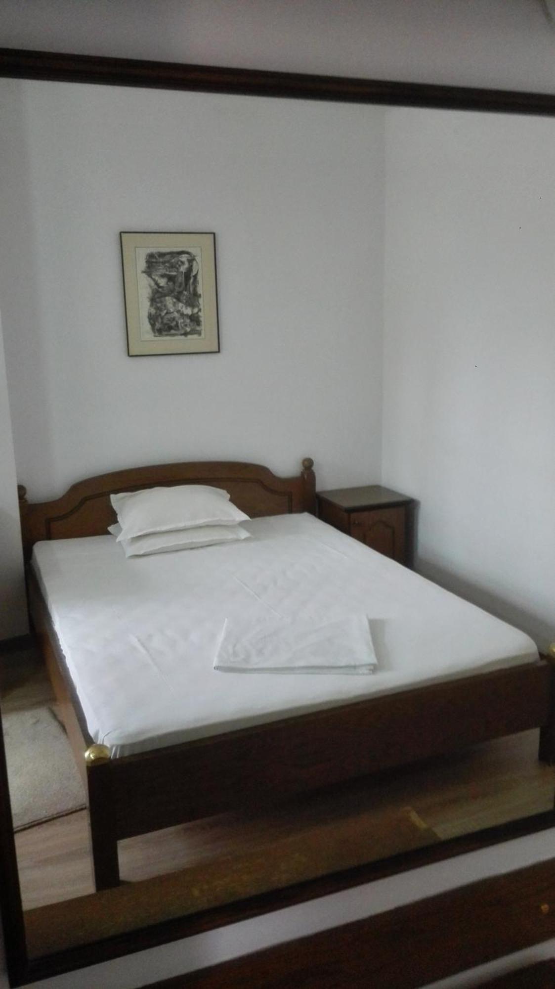 Family Hotel Rositsa Sevlievo Dış mekan fotoğraf