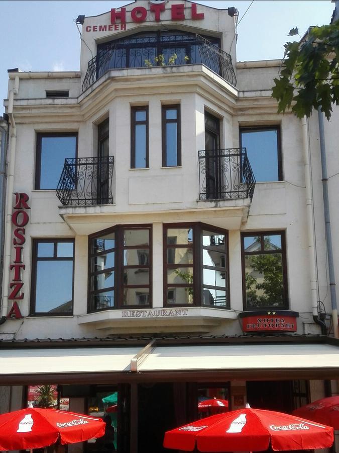 Family Hotel Rositsa Sevlievo Dış mekan fotoğraf